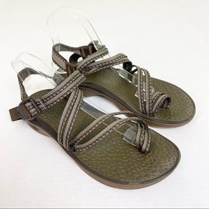 Woman’s Chaco sandals size 8